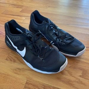 Mens Nike Size 11.5 Dual Fusion Training Shoes